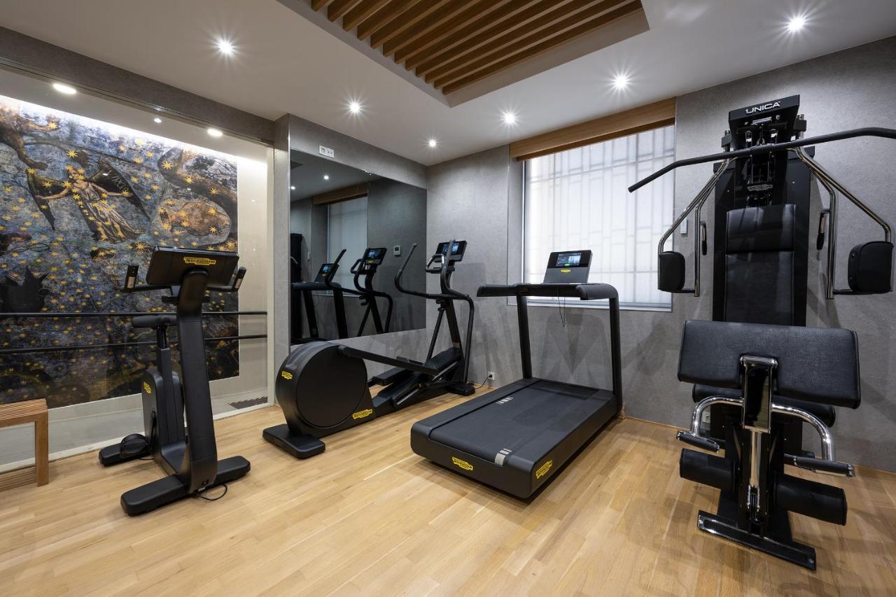 Hotel Rector Salamanca Dış mekan fotoğraf A gym in a hotel